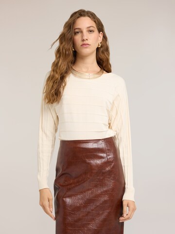 Pull-over MOTIVI en blanc