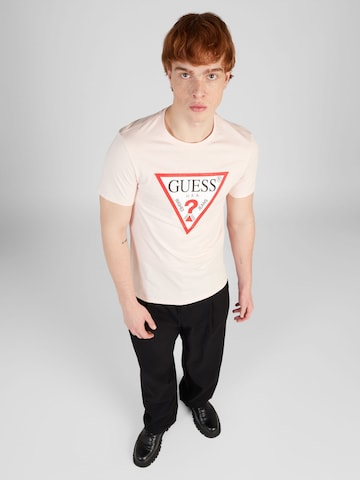 GUESS T-Shirt in Pink