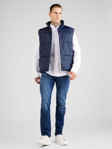 Mavi Vest in Blue