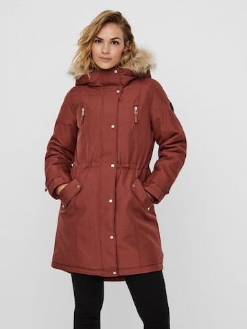 Parka de iarnă 'EXPEDITIONTRACK' de la VERO MODA pe maro: față