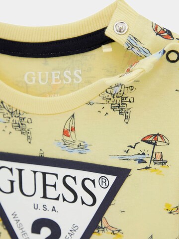 GUESS Set in Yellow