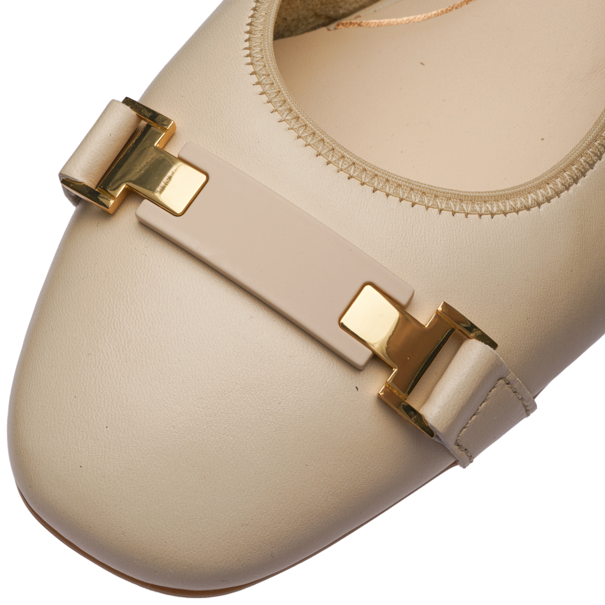 ARA Slingback Pumps in Beige