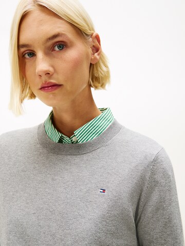 TOMMY HILFIGER Pullover in Grau