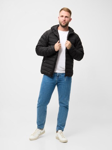 Derbe Jacke 'Lightby' in Schwarz