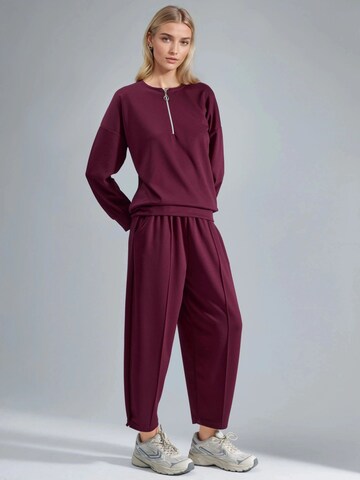 Hiccup - Calças de fato em vermelho