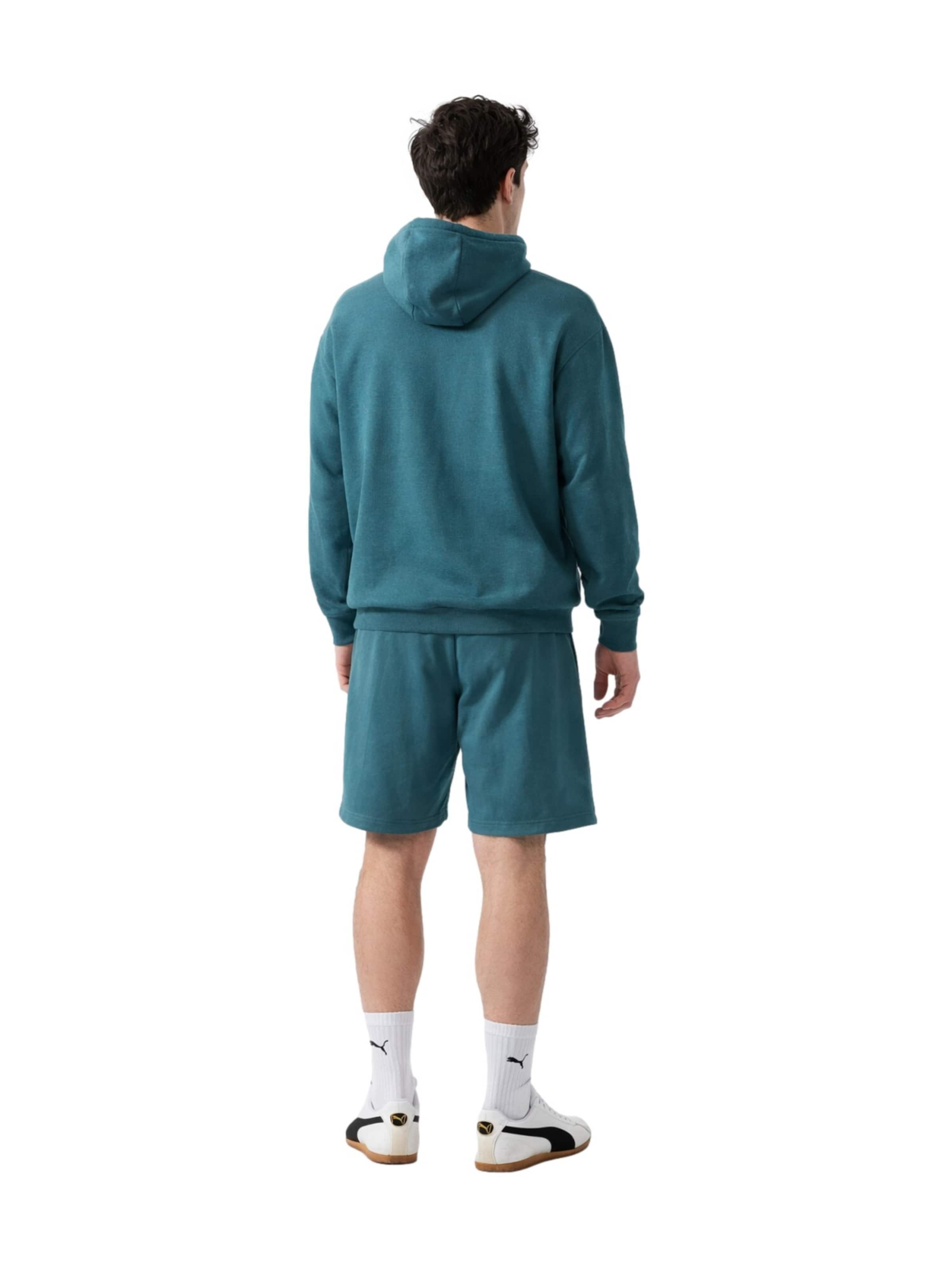 PUMA Sweatshirt 'ESS ELEVATED' i grøn