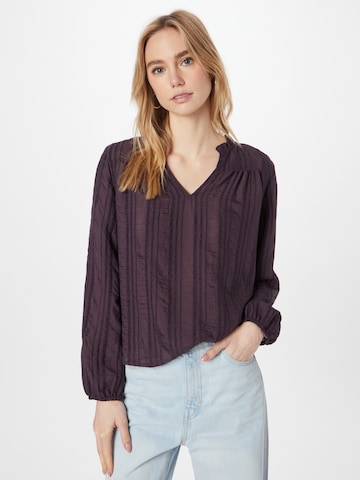 QS Blus i lila: framsida