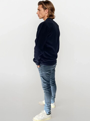 A Question Of (AQO) Sweatshirt 'Johannes' i blå