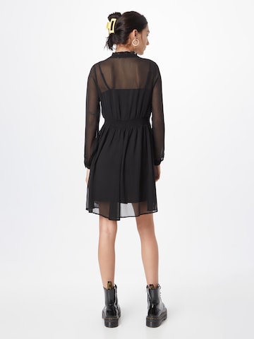 Rochie tip bluză 'Rea' de la ABOUT YOU pe negru