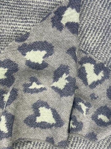 Kumixi Oversized Scarf 'Leo' in Green