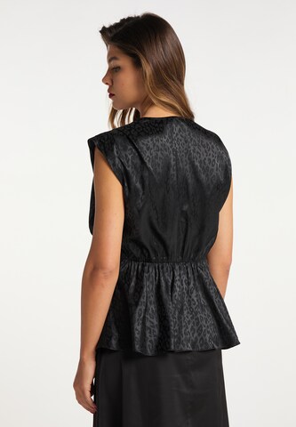 faina Top in Schwarz