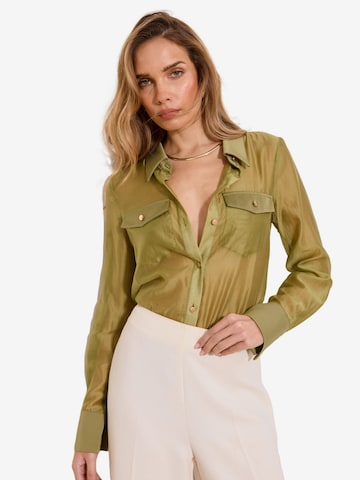 Chemisier Lipsy en vert : devant