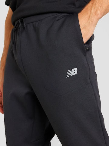 new balance - regular Pantalón deportivo en negro