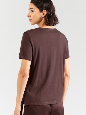 GAP Футболка в Коричневый