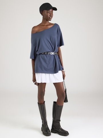 WEEKDAY Oversized shirt 'Mai' in Blauw