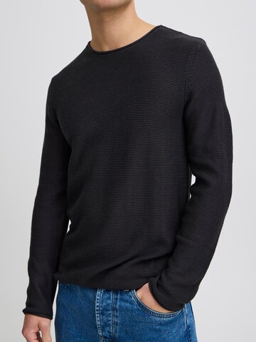 !Solid Pullover in Schwarz