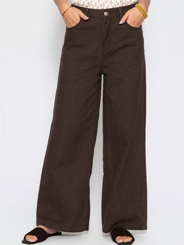 SASSYCLASSY Loosefit Hose‌‌‌ in Braun