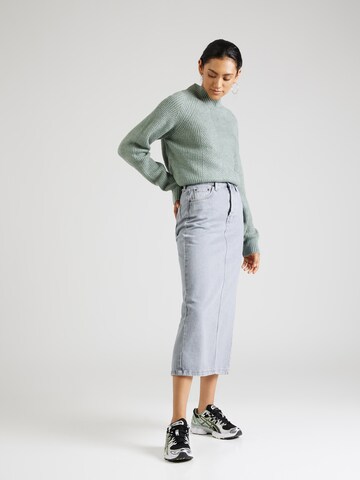 ABOUT YOU Sweater 'Arlene' in Green
