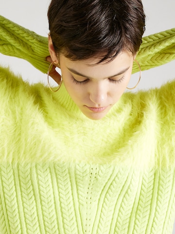 Derhy Sweater 'JOYCE' in Green