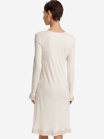 Chemise de nuit 'Claire' Hanro en blanc