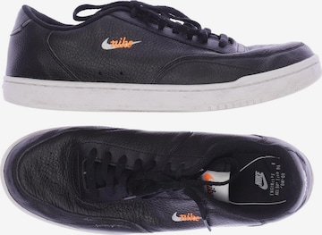 NIKE Sneaker 44 in Schwarz: predná strana