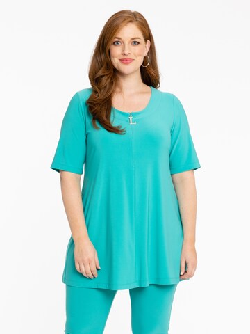 Yoek Tunic in Blue: front