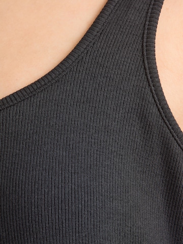 GAP Obleka | črna barva