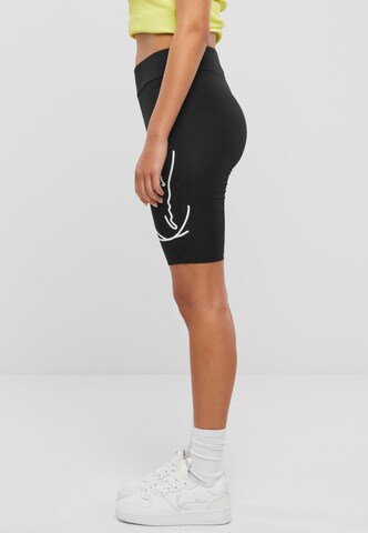 Karl Kani Skinny Workout Pants 'Essential' in Black