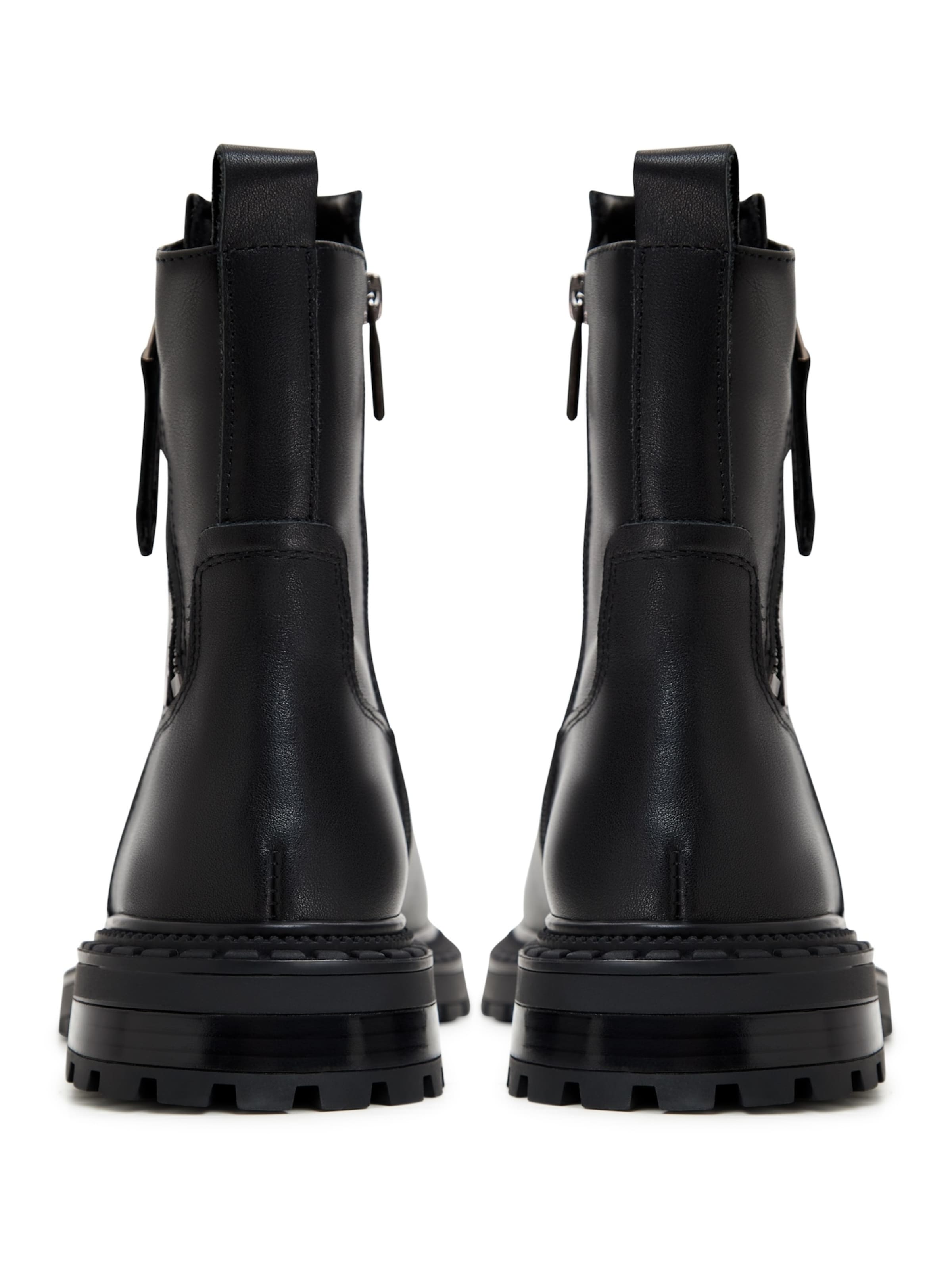 CESARE GASPARI Ankle Boots in Black