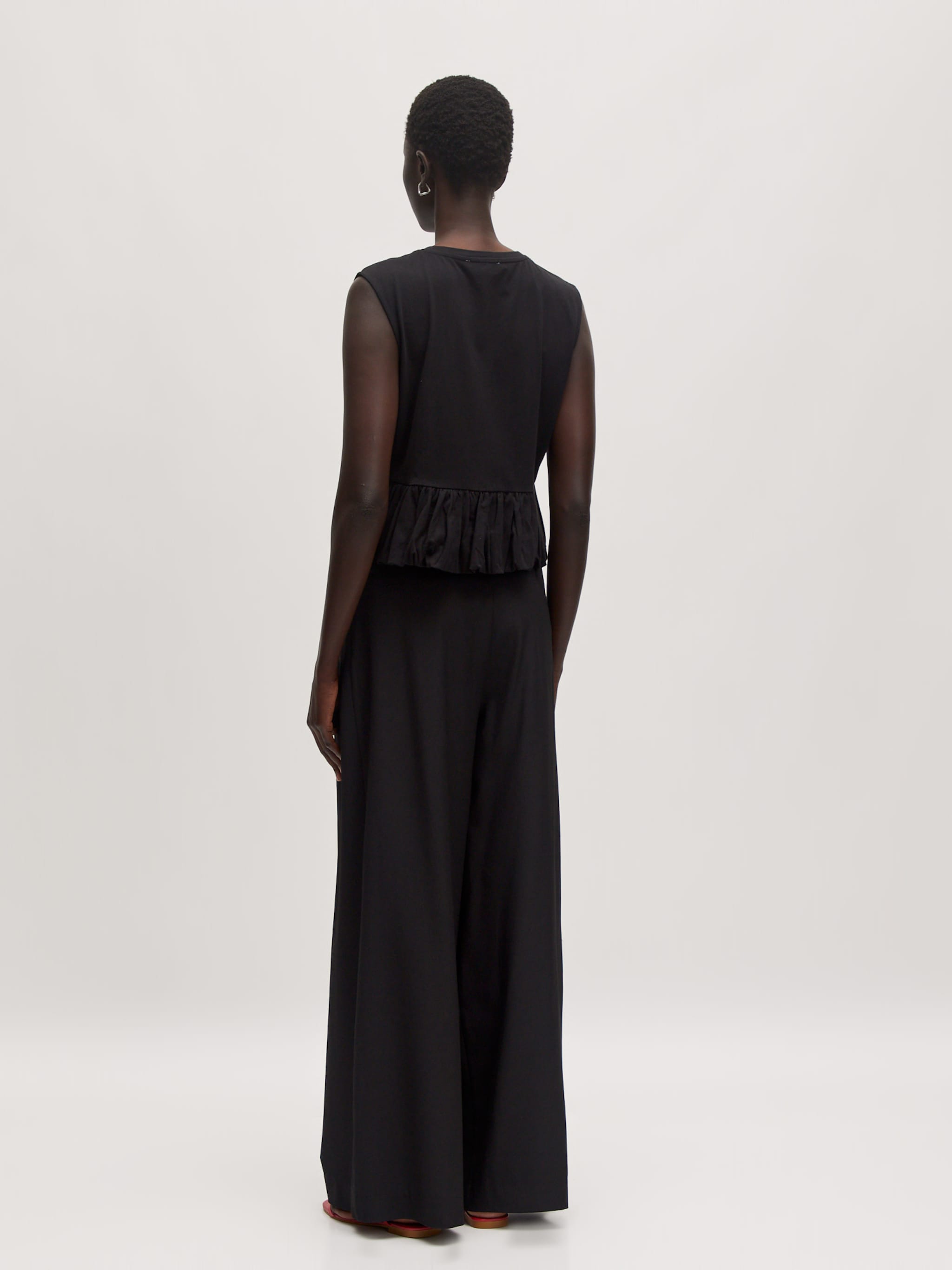 EDITED Producten Shirt 'Davinia' Zwart