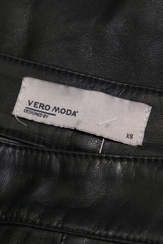 VERO MODA Skirt in XS in Black