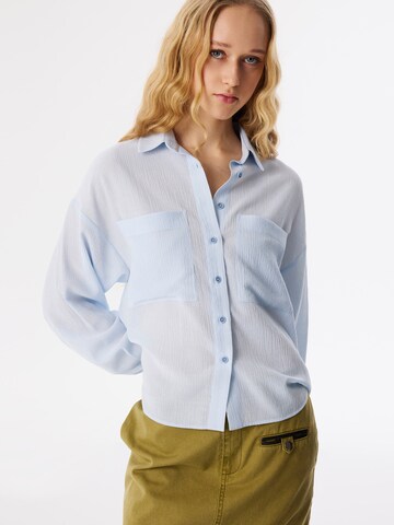 Twist Blouse in Blauw