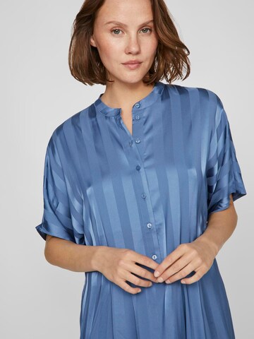 VILA Kleid in Blau