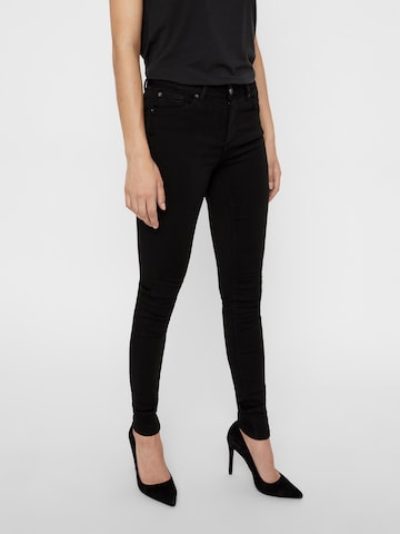 VERO MODA Jeans 'Lux' in Zwart: voorkant