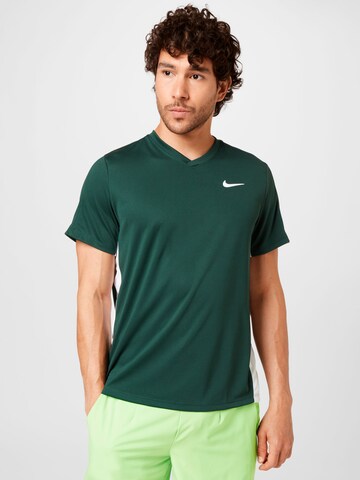 T-Shirt fonctionnel 'Victory' NIKE en vert : devant