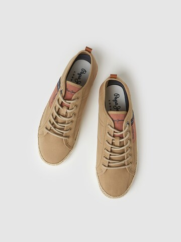 Pepe Jeans Sneaker 'Maoui' in Braun