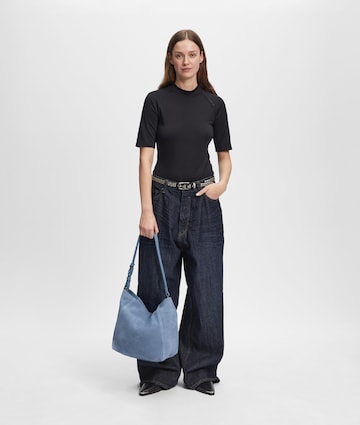 Liebeskind Berlin Shoulder bag in Blue: front