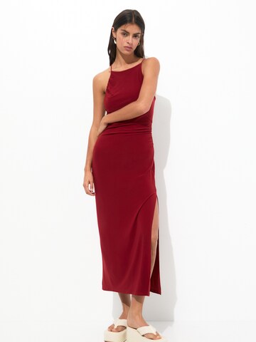 Pull&Bear Jurk in Rood