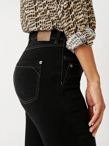 TONI Slim fit Jeans in Black