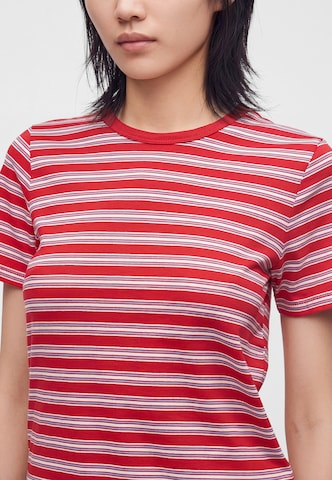 GAP - Camiseta en rojo