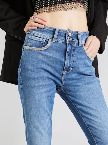 GUESS Slimfit Jeans 'SHAPE UP' i blå
