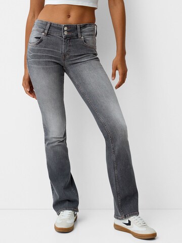 Bershka Bootcut Džíny – šedá: přední strana