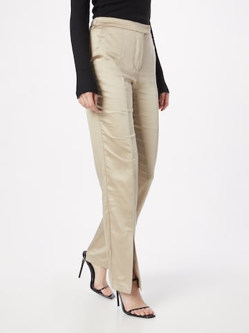 Regular Pantalon à plis UNITED COLORS OF BENETTON en beige : devant