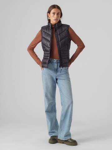 VERO MODA Bodywarmer 'SORAYASIV' in Zwart