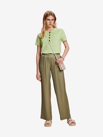 ESPRIT Loose fit Pleated Pants in Green