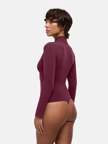 cfab - Body moldeador 'Clean Longsleeve Turtleneck Sculpting Bodysuit with String' en rojo