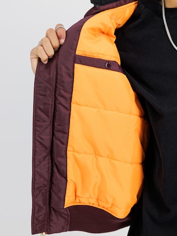 ALPHA INDUSTRIES Tussenjas in Lila