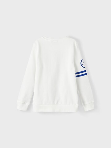 NAME IT Sweatshirt 'BUCAS' in Weiß