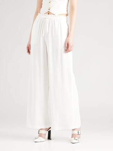 A-VIEW Wide leg Broek 'Lerke' in Wit: voorkant