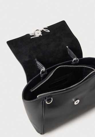 Karl Lagerfeld Torba za čez ramo 'SIGNATURE' | črna barva
